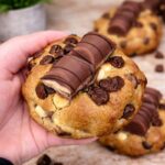 Chocolate Cookie with Kinder Bueno – Brazilian Style - Imagem 2